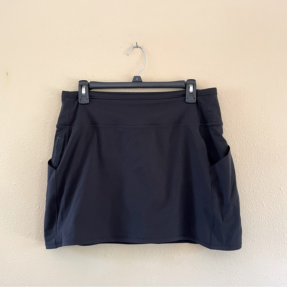 Athleta Medium Women’s Skort, Black